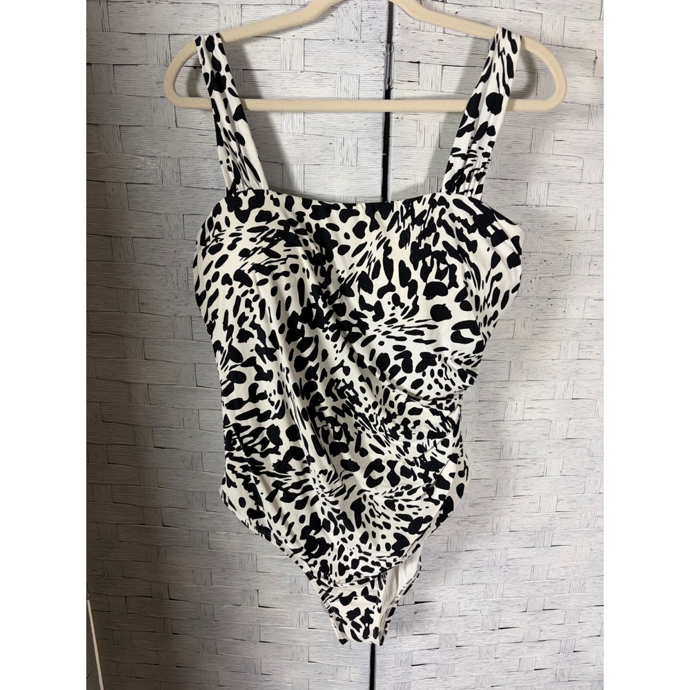 Jantzen Womens Swimsuit One Piece Black White Animal Print Ruched  Plus Sz